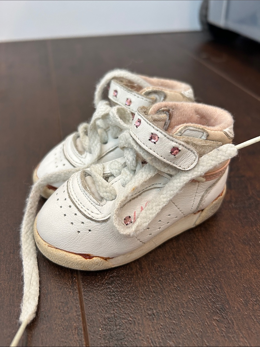 vintage white leather infant high-top sneakers with pink and floral or rhineston